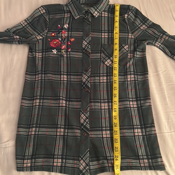 Soft Flannel Embroidered Shirt size L - Picture 7 of 8